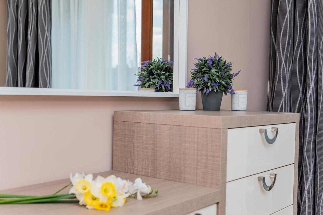 Comfy Luxury Center Apartment Varna Extérieur photo