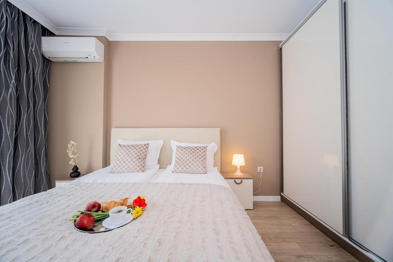Comfy Luxury Center Apartment Varna Extérieur photo